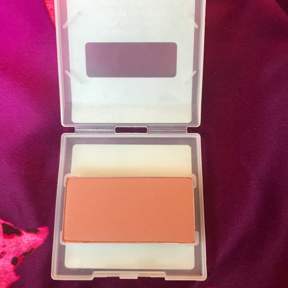 Mineral Cheek Color - Picture 6 of 6